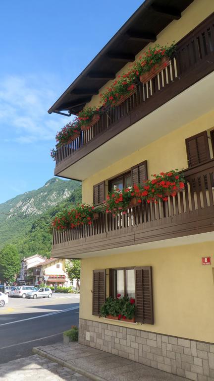 Hisa Lescer Apartment โคบาริด ภายนอก รูปภาพ
